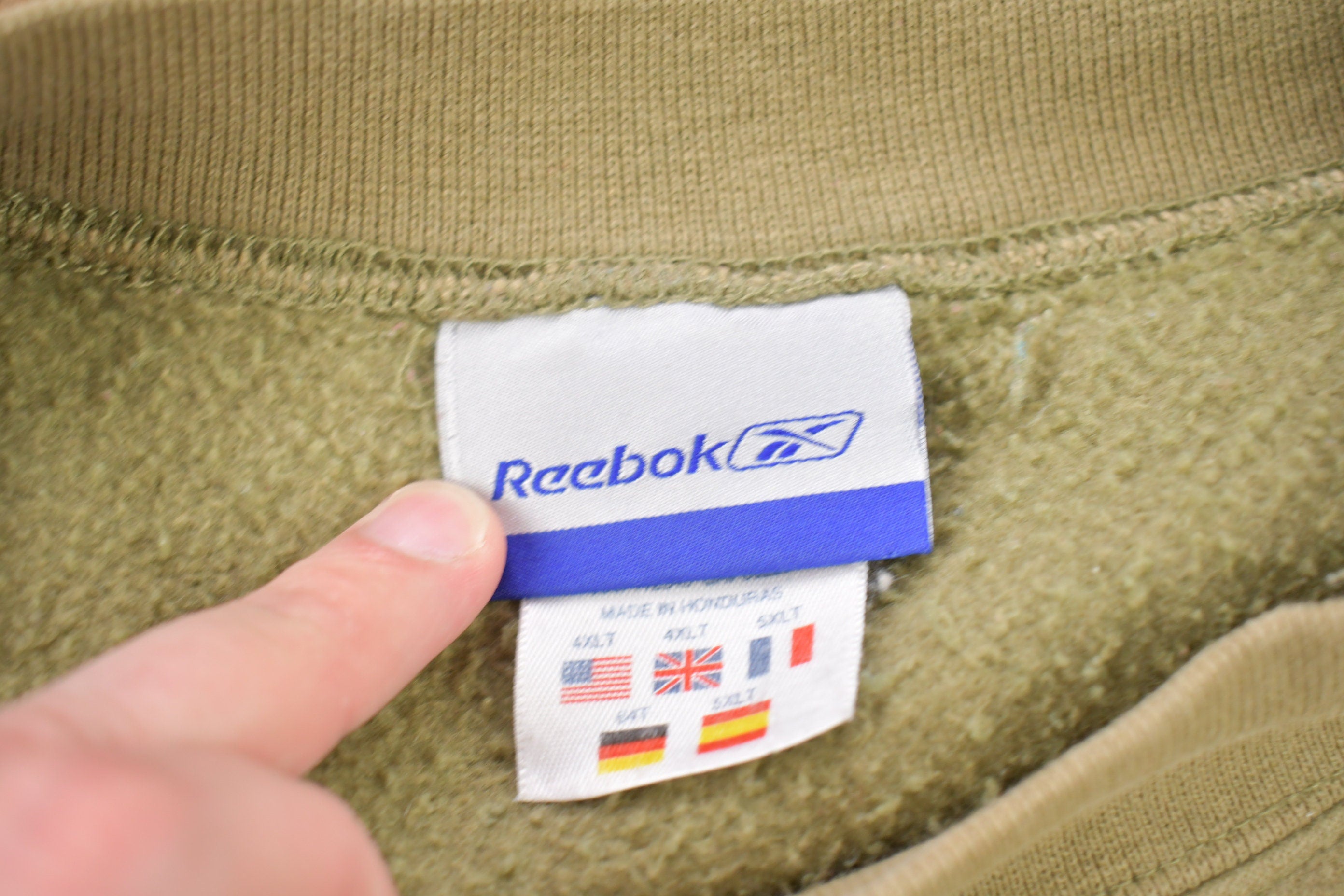 Vintage 1990s Blank Beige Reebok Crewneck Sweatshirt