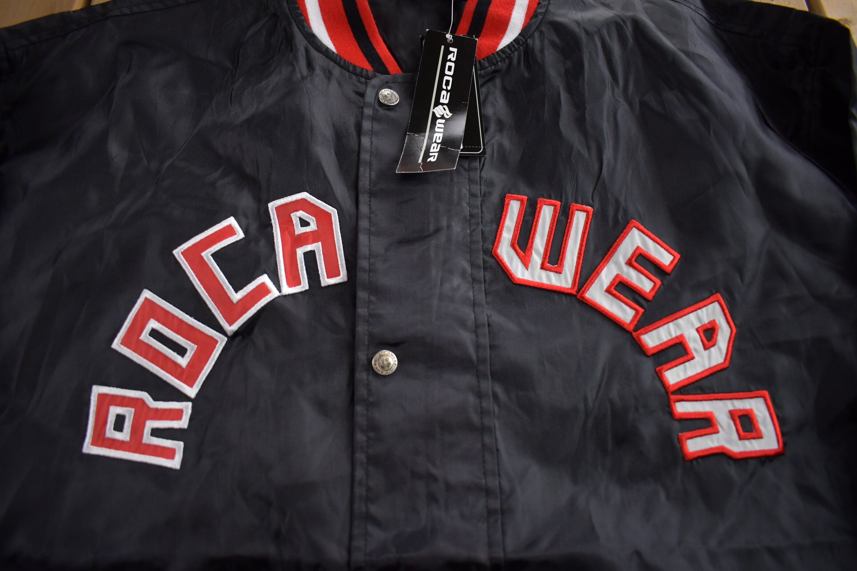 Vintage 2000s Roc A Wear Deadstock Embroidered Windbreaker Snap Button Jacket Size XL