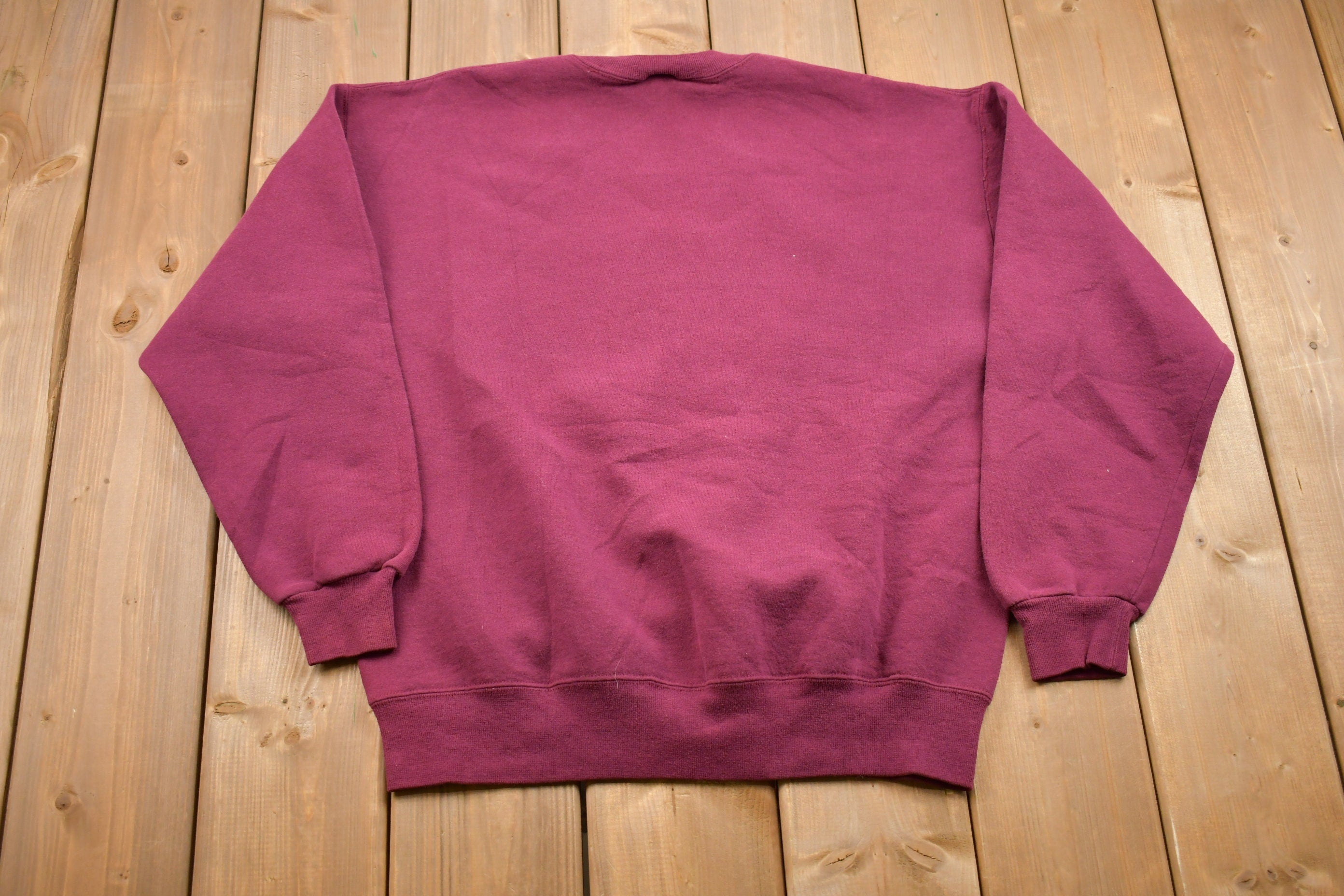 Vintage 1990s Dukes Collegiate Embroidered Crewneck Sweatshirt