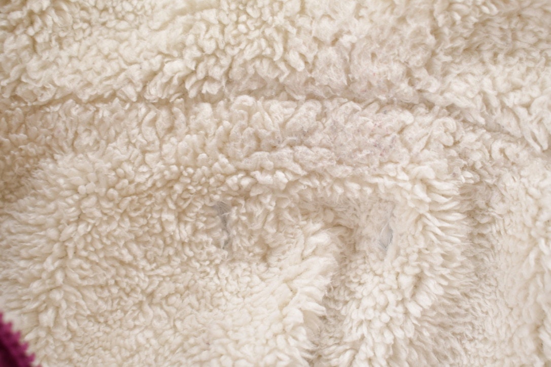 Vintage 1990s Winter Wolf Theme Fleece Sweater