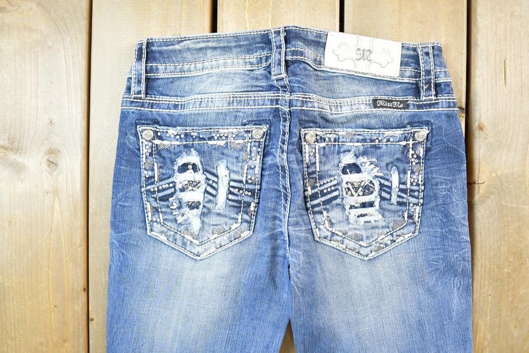Vintage Y2K Miss Me Bedazzled Low Rise Jeans Size 26x31