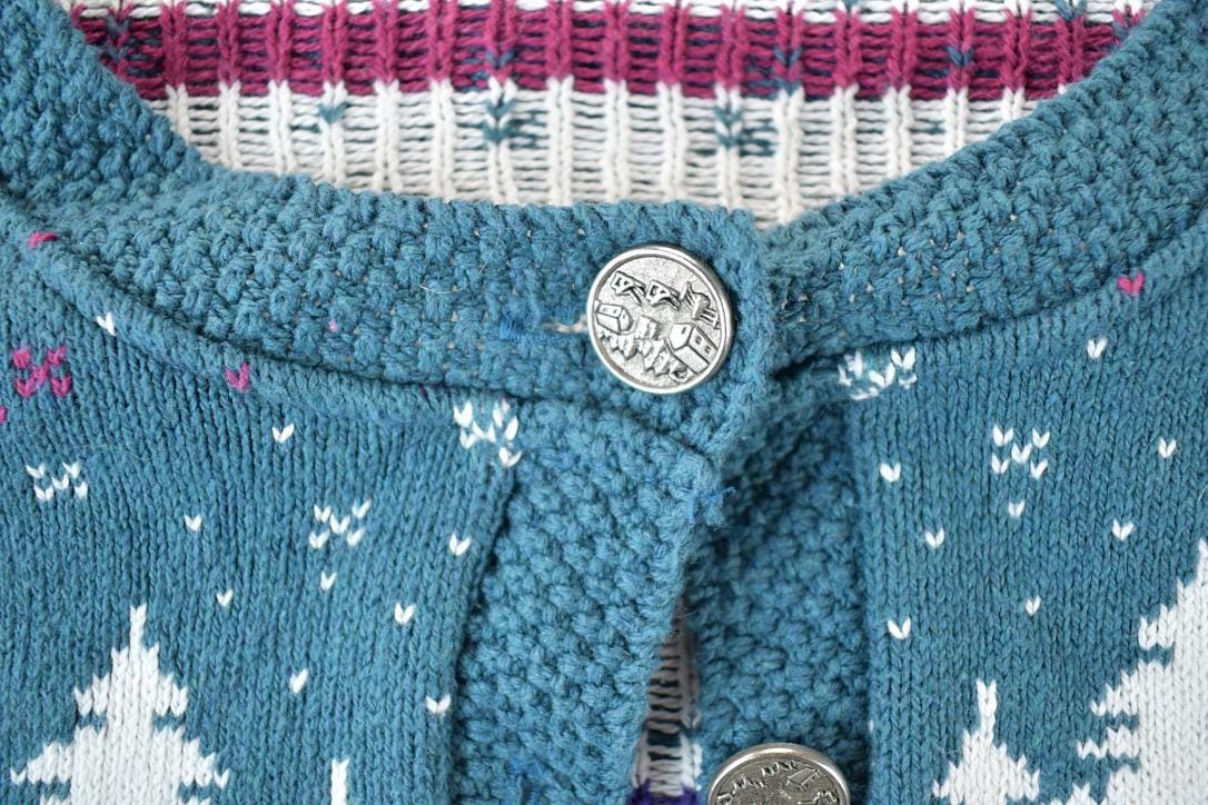 Vintage 1990s Northern Reflections Aop outdoors Knit Abstract Pattern Button Up Crewneck Sweater