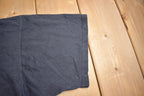 Vintage 1994 Red Wold Tennesse River Gold Single Stitce T-Shirt Made In USA