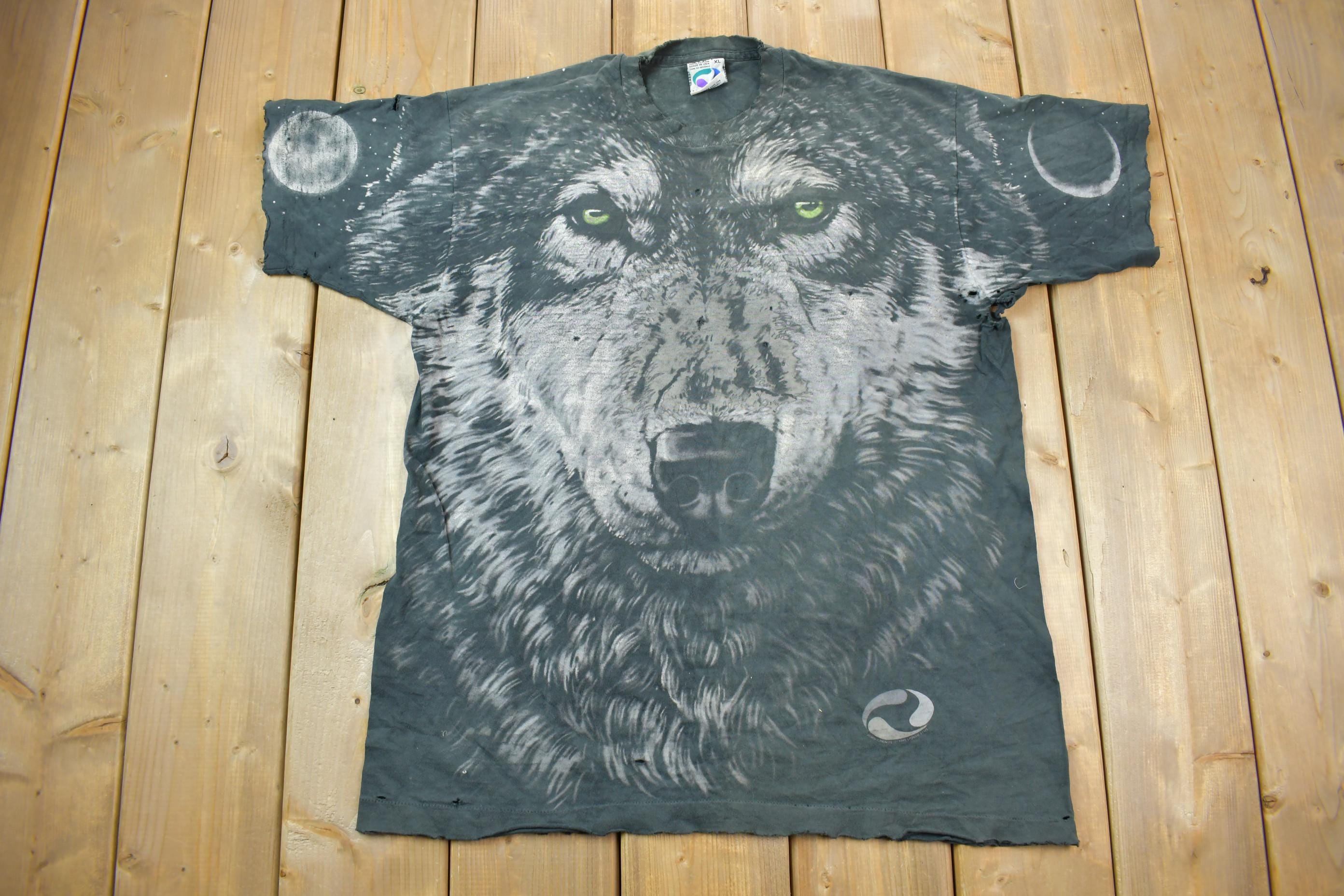 Vintage 1995 Grey Wolf Theme All Over Print Liquid Blue Graphic T-Shirt