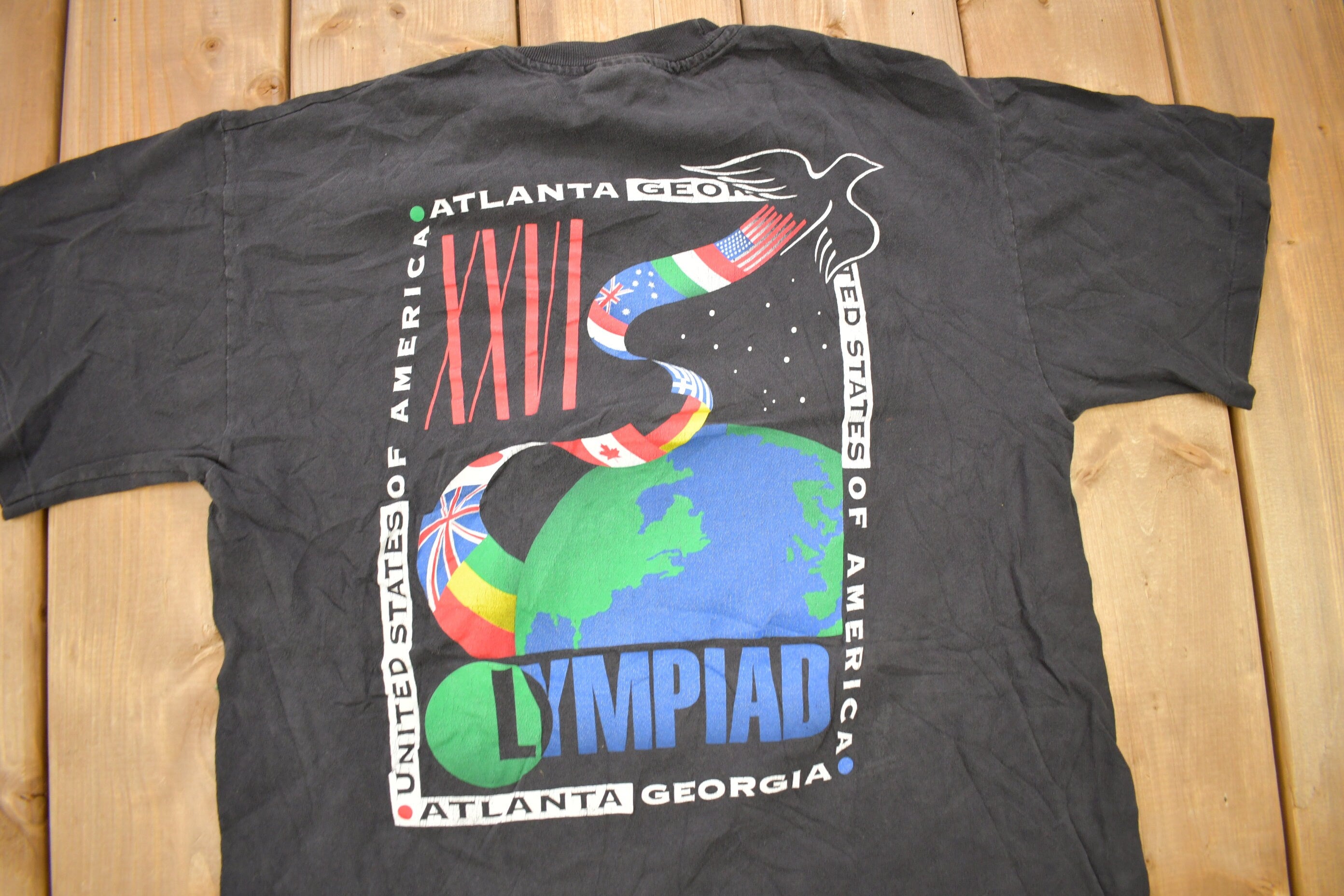 Vintage 1996 Atlanta Olympiad Olympics Graphic T Shirt