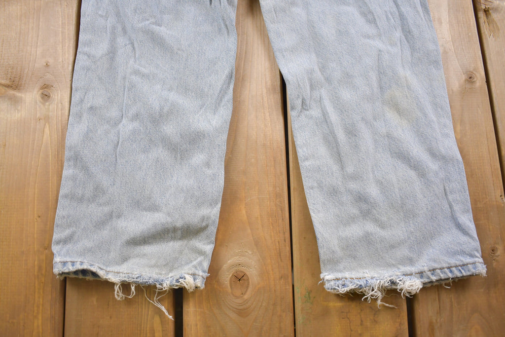 Vintage 1990s Levi's 550 Red Tab Distressed Jeans Size 32 x 27