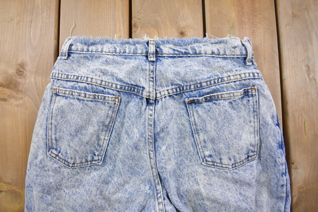 Vintage 1990's Unbranded Acid Wash Blue Jeans 28 x 28  Made in USA  90s Fashion  Vintage Distressed Jeans  Streetwear Fashion
