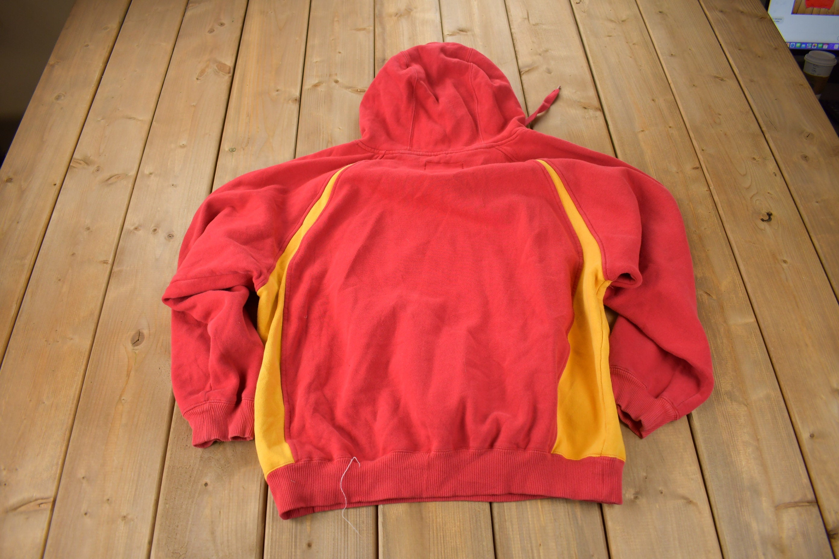Vintage 1990s Iowa State University Cyclones Collegiate Embroidered Hoodie