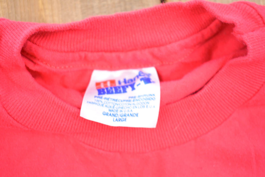 Vintage 1990s Wolf Graphic T-Shirt