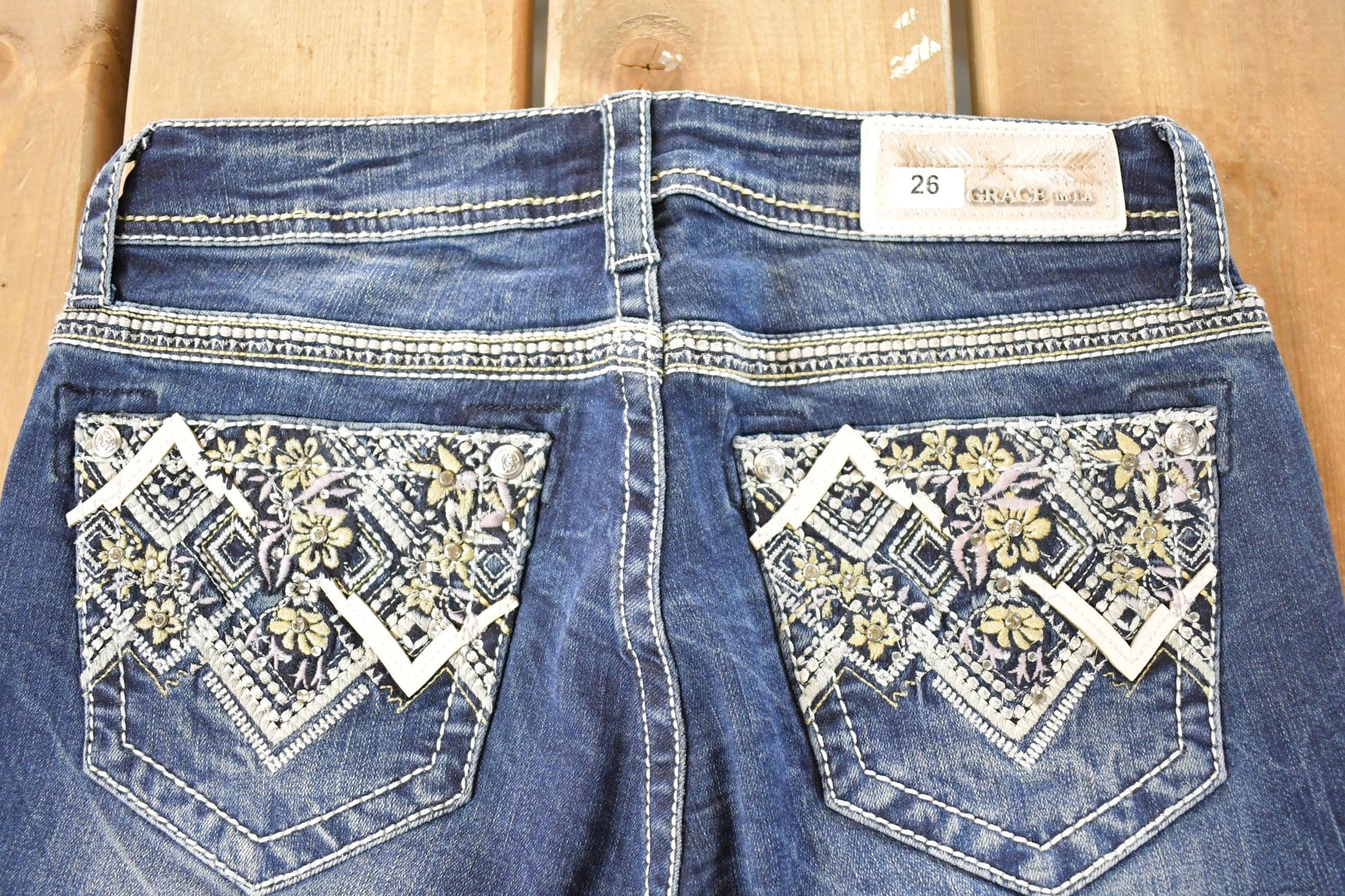 Vintage Deadstock Y2K Grace In LA Bedazzled Bootcut Low Rise Jeans Women's Size 26 x 32