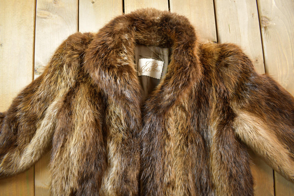 Vintage 1970s Eaton Full Length Brown Raccoon Fur Coat Adult L