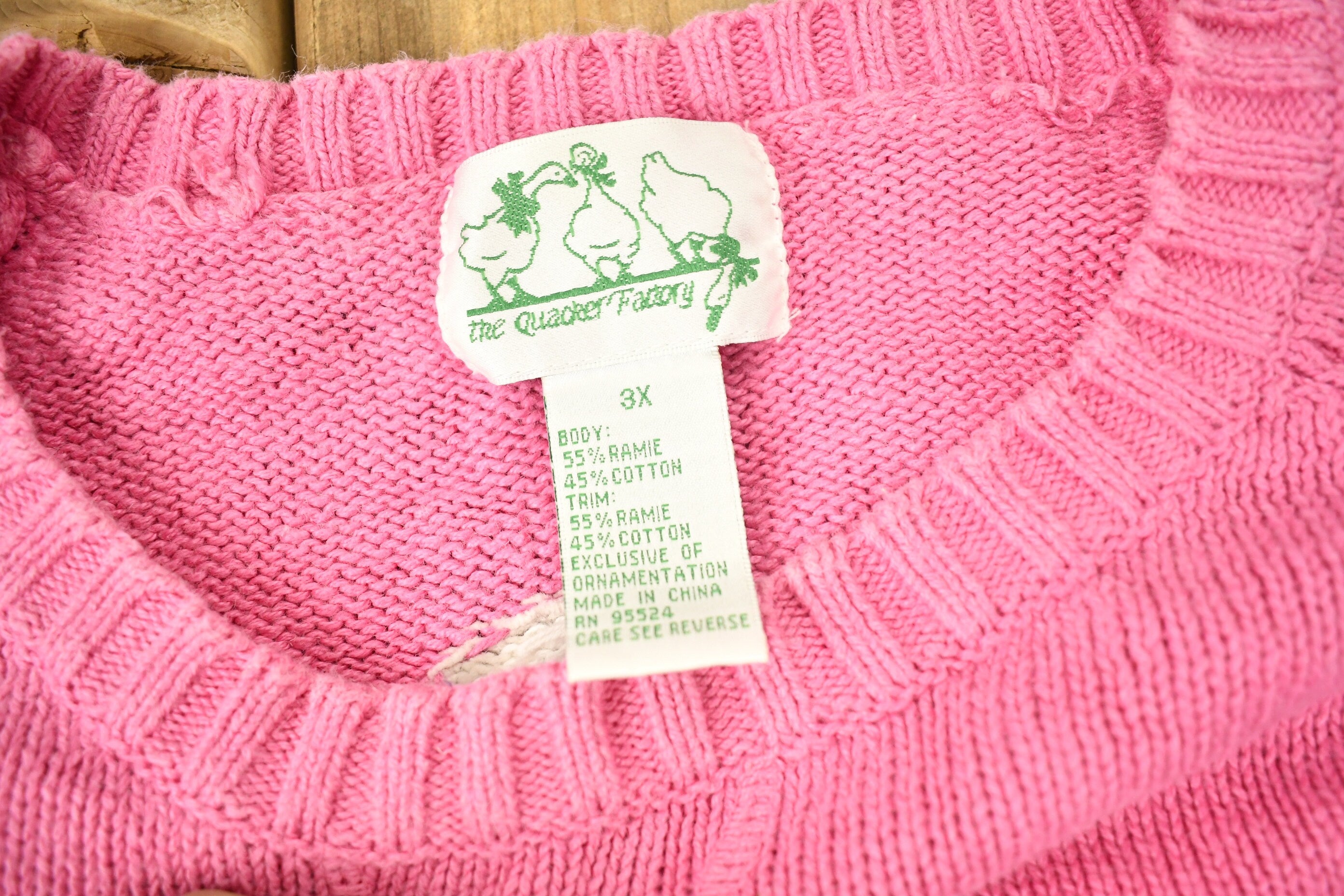 Vintage 1990s The Quacker Family Knitted Flower Crewneck Sweater
