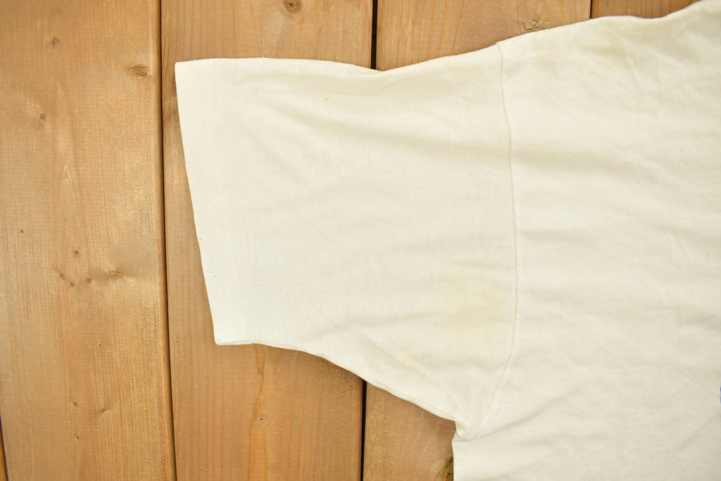Vintage 1990s Legend Blue Jeanswear INC Graphic T-Shirt