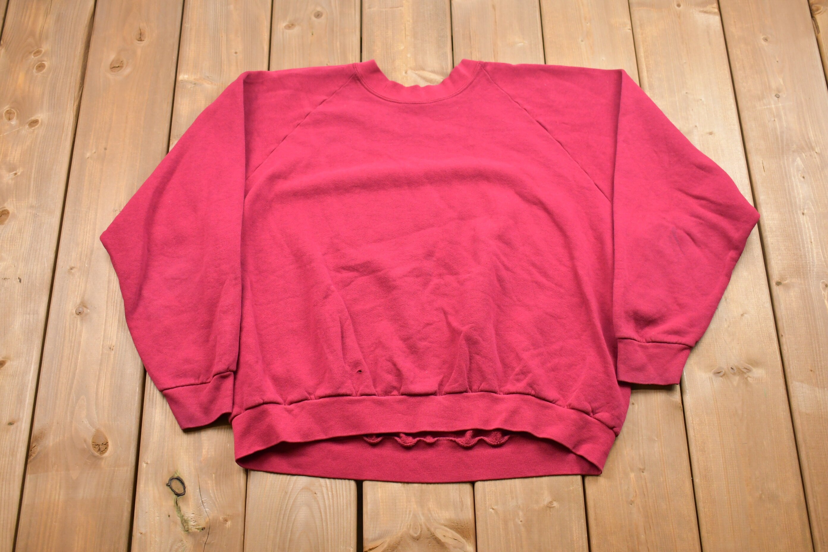 Vintage 1980s Fruit of the Loom Blank Basic Crewneck Sweatshirt