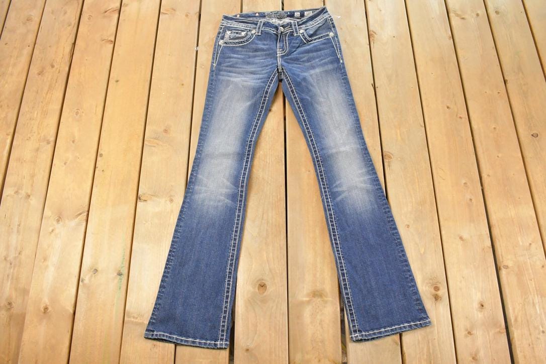 Vintage Deadstock Y2K Miss Me Bedazzled Low Rise Jeans Women's Size 26x31