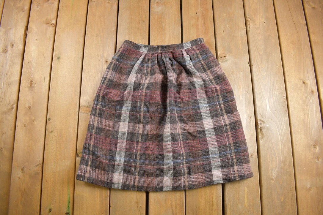 Vintage 1970s Jack Winters Plaid Skirt Size 27 x 22.5 / Women's Vintage / Vintage Skirt / True Vintage / 70s 80s / Pencil / Made in USA