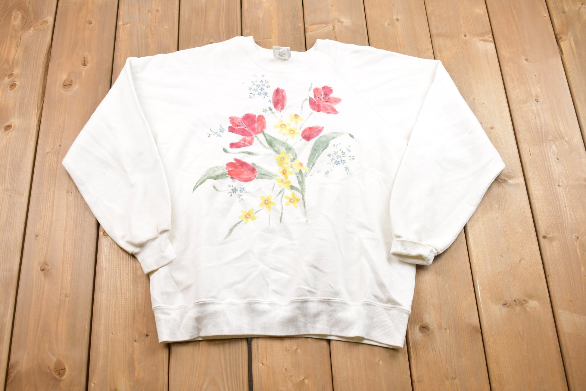 Vintage 1989 Raglan Floral Crewneck Sweatshirt / Made in USA / 80s Crewneck / Cute Vintage / Athleisure / Streetwear / 1 of 1