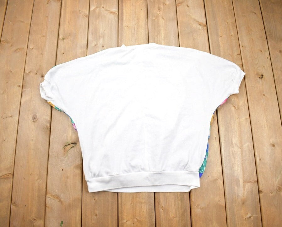 Vintage 1990s American Collection Abstract Pattern T-Shirt Sweater