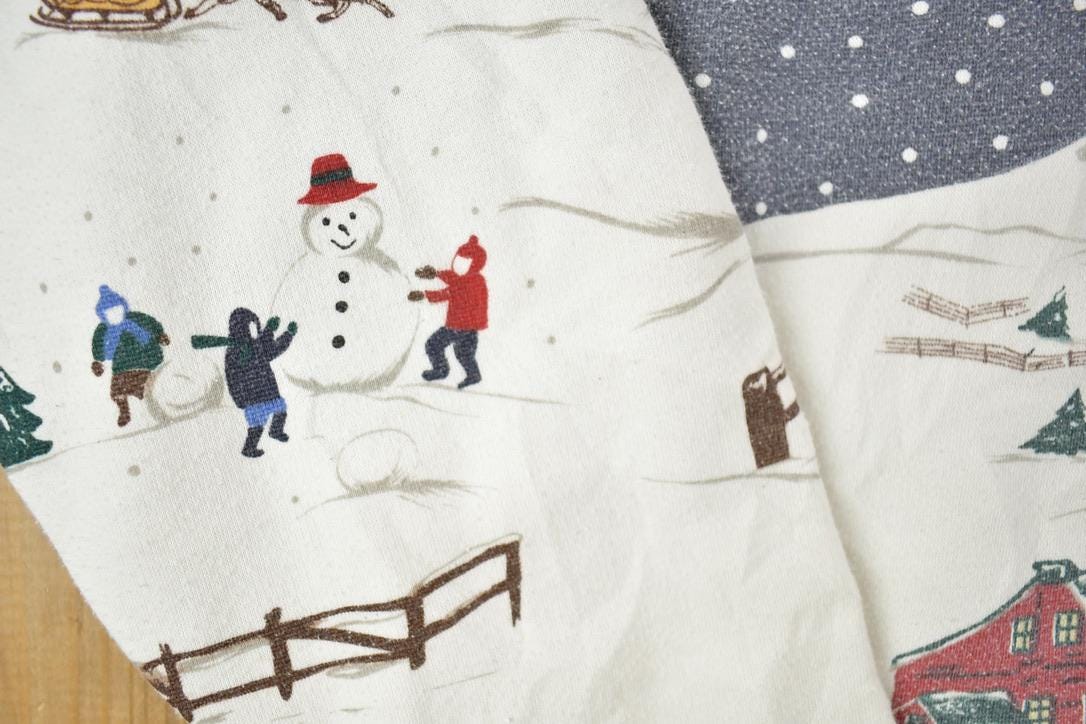 Vintage 1990s Westport LTD Snowy Town All Over Print Crewneck