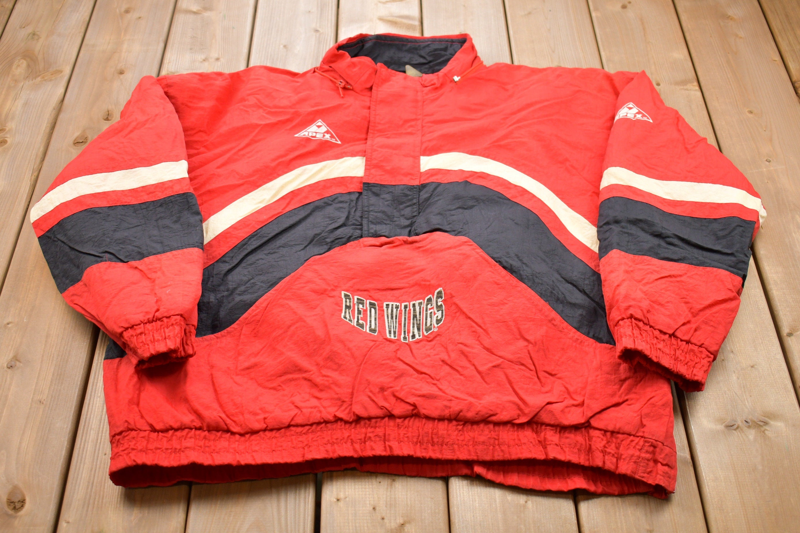 Vintage 1980s Detroit Red Wings NHL Apex One Windbreaker Jacket