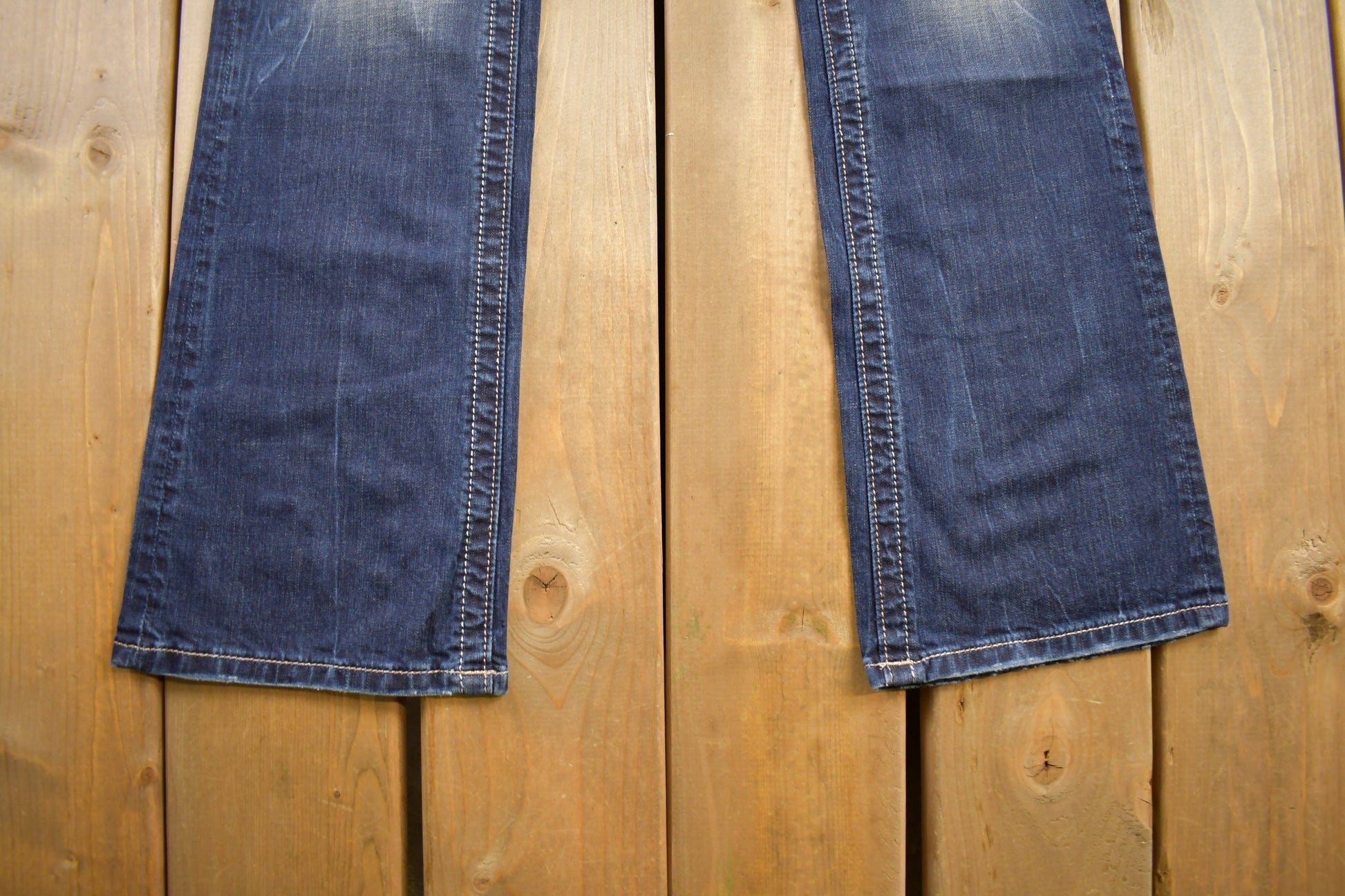 Vintage Y2K Miss Me Bedazzled Low Rise Jeans Size 26x32