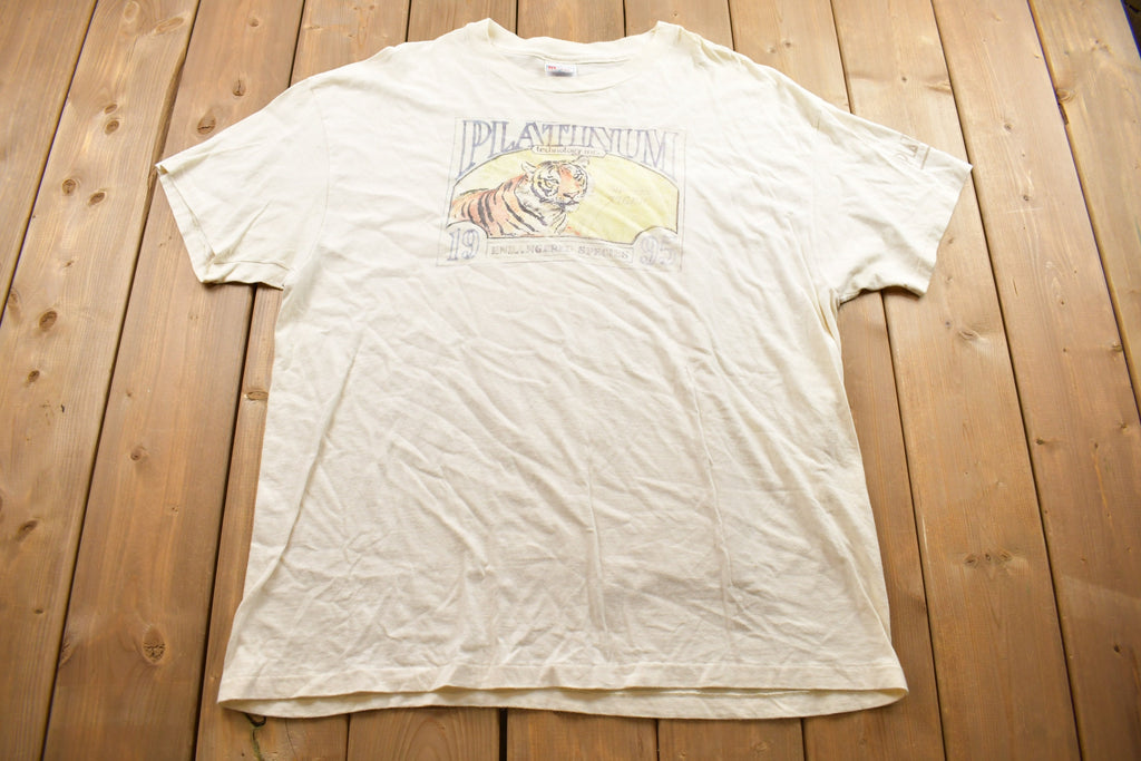 Vintage 1995 Platinum Technologies Endangered Species Siberian Tiger Theme Graphic T-Shirt