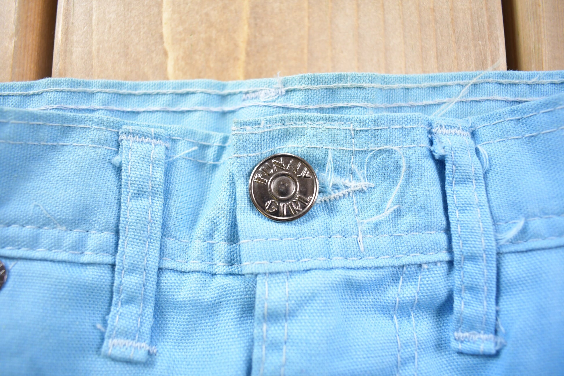 Vintage 1980s Funny Girl Light Wash Denim Jeans Size 26 x 33