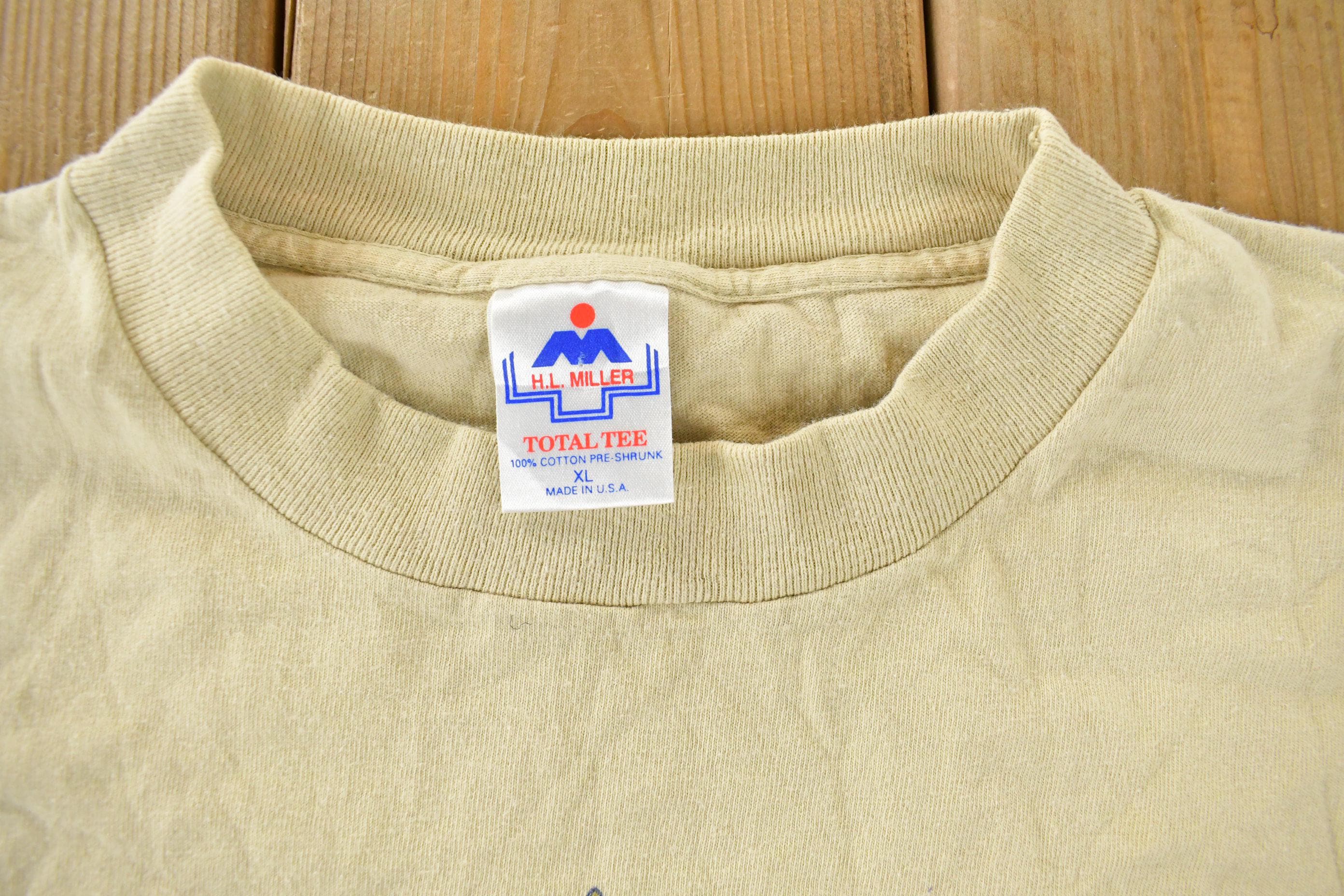 Vintage 1990s Erie Pennsylvania Souvenir T-Shirt Men's XL  Streetwear  Vacation Tee  Travel T Shirt  Made in USA