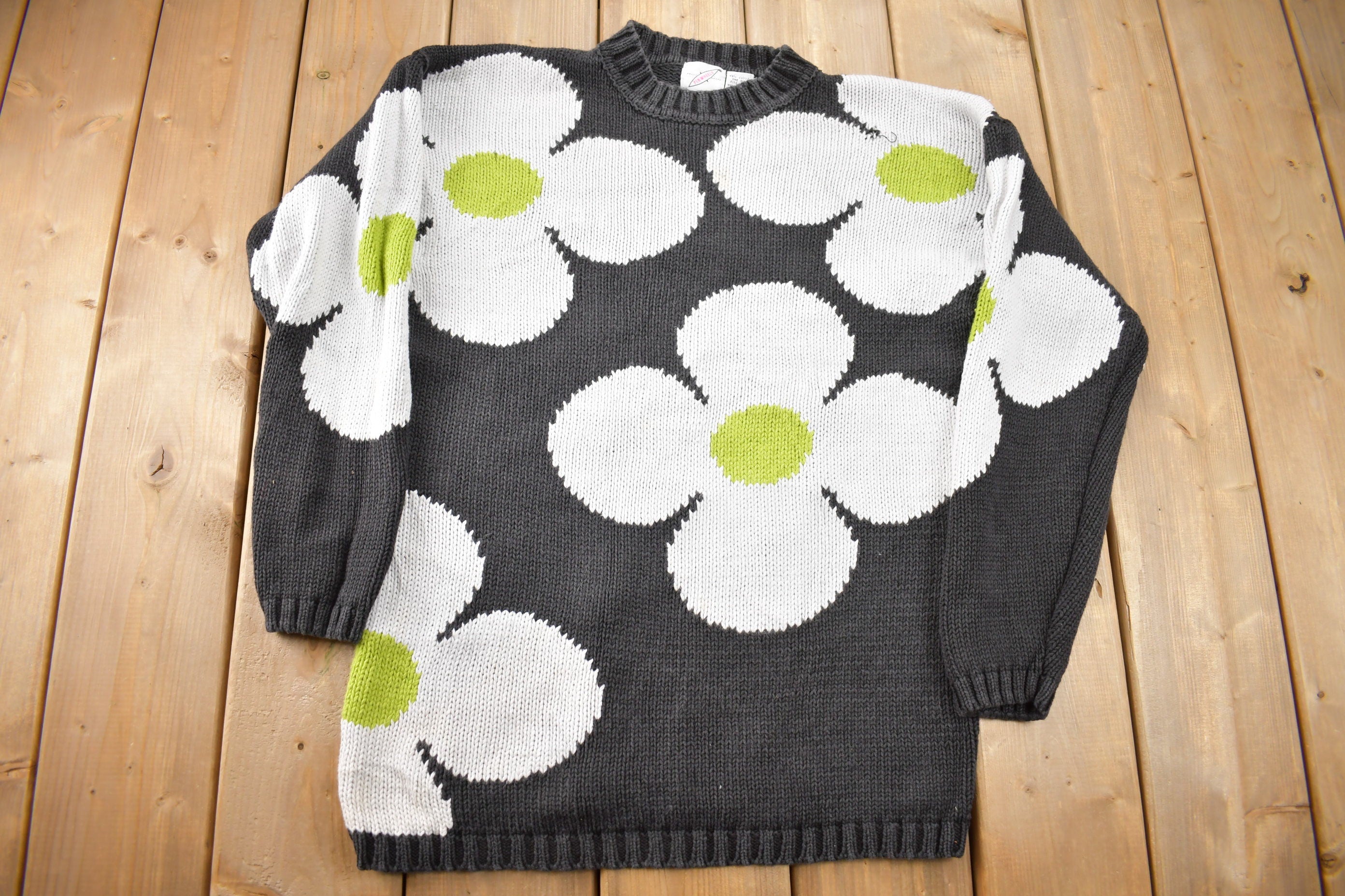Vintage 1990s 100% Pinwheels Wool Knit Sweater