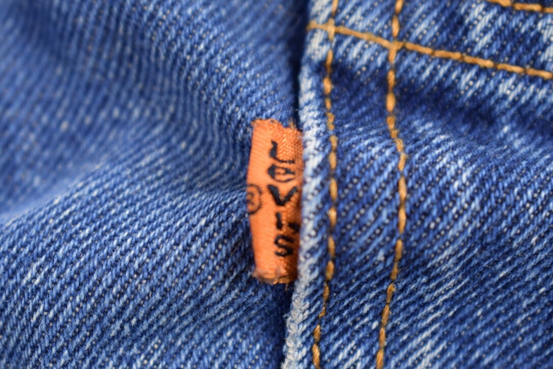 Vintage 1990s Levi's Orange Tab Denim Jeans Size 31 x 28