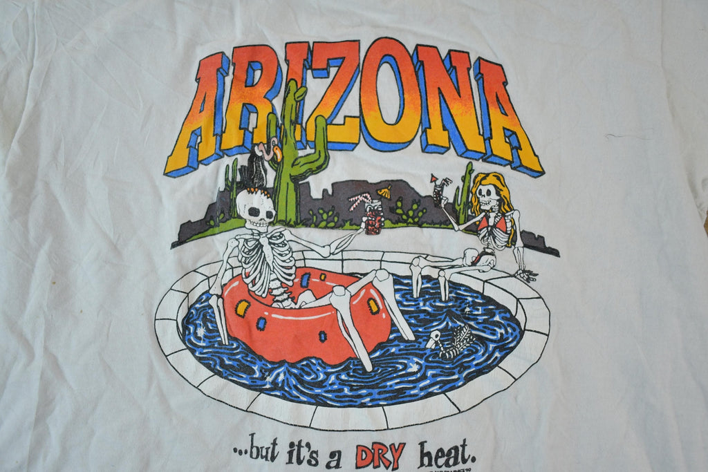 Vintage 1990s Arizona Skeleton Pool But It's A Dry Heat Souvenir T-Shirt Mens L