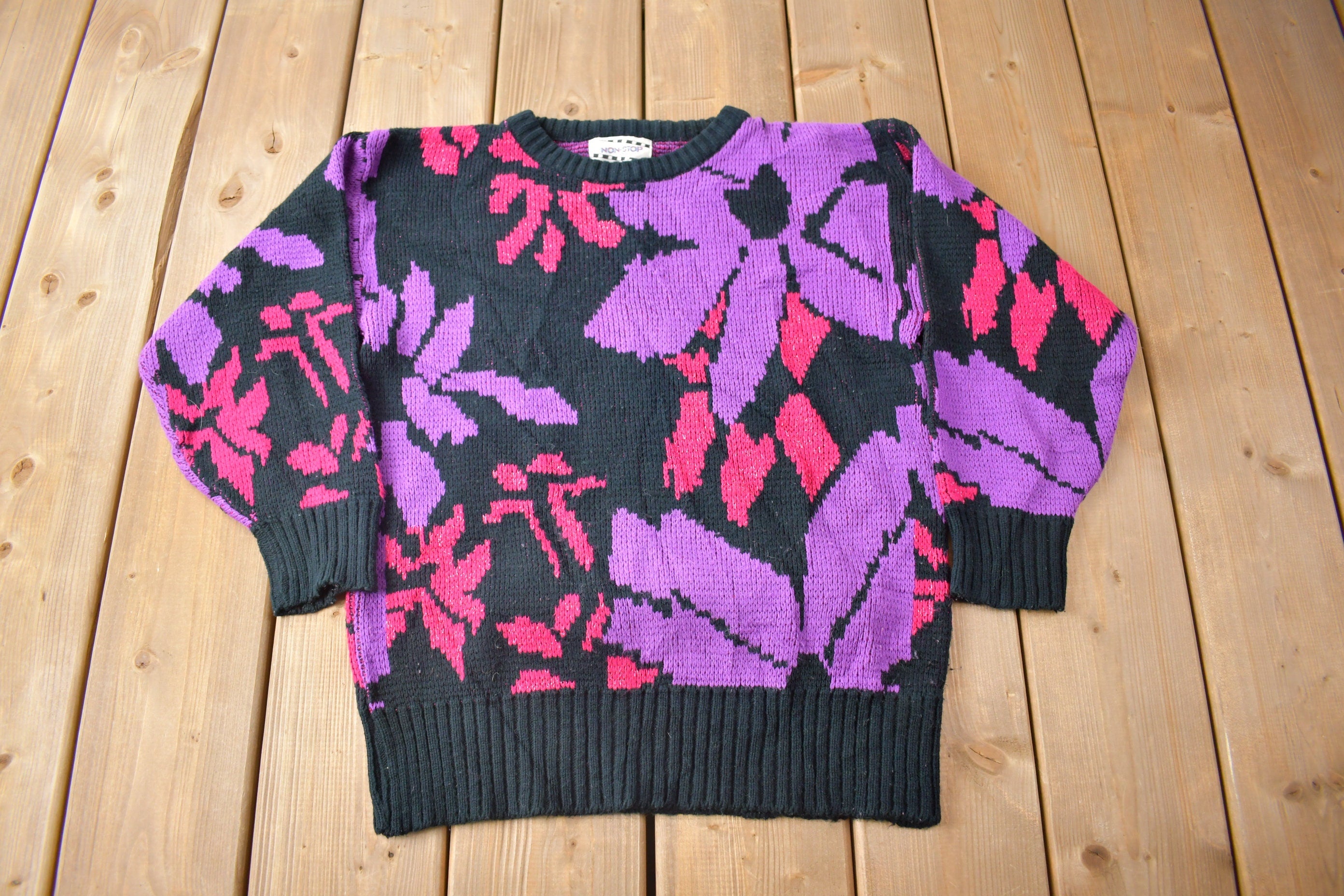 Vintage 1990s Floral Theme Knit Non Stop Crewneck Sweater
