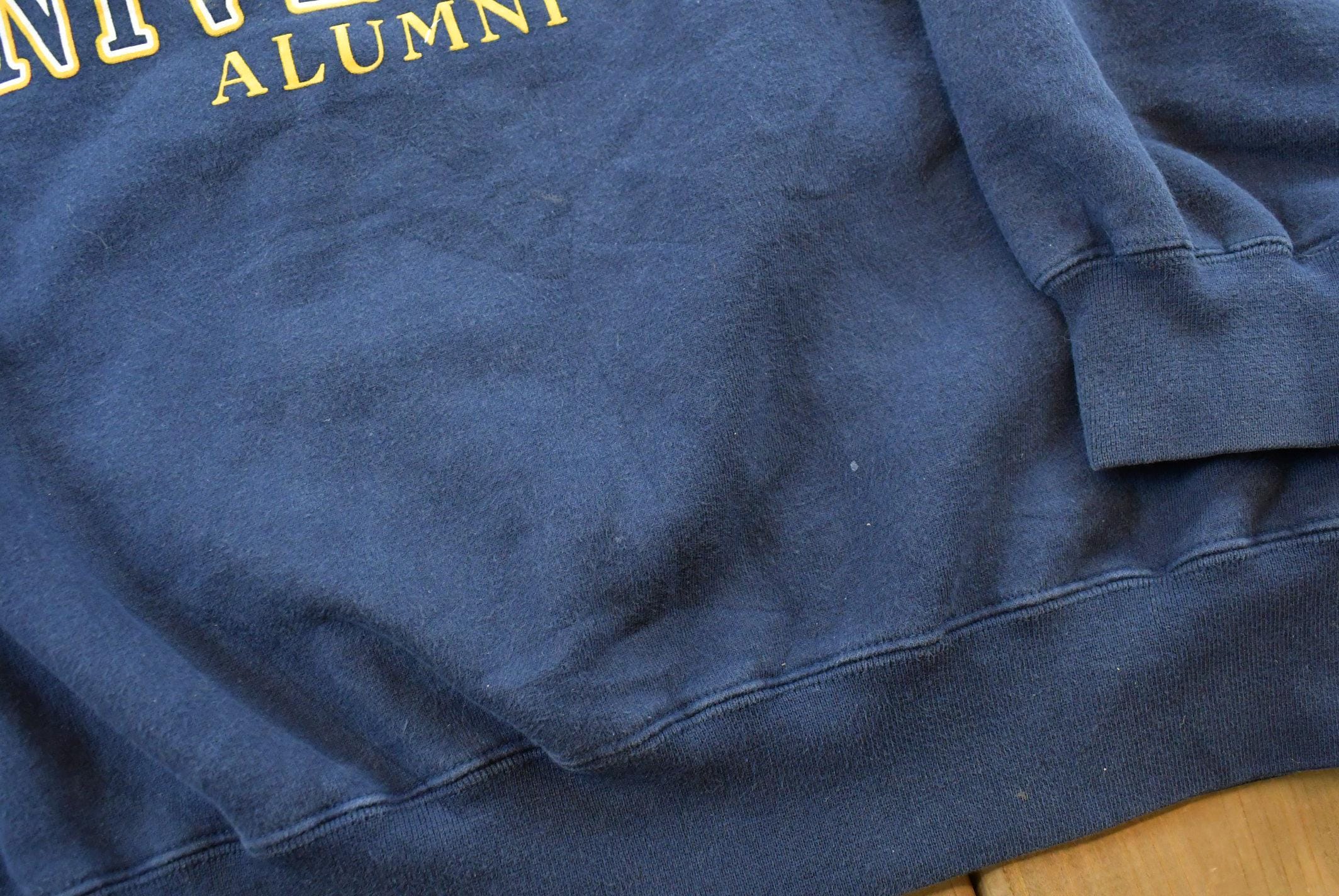 Vintage 1990s John Carroll University Alumni Crewneck Sweatshirt Mens Size XL / 90s Collegiate Sweater / Streetwear / NCAA School