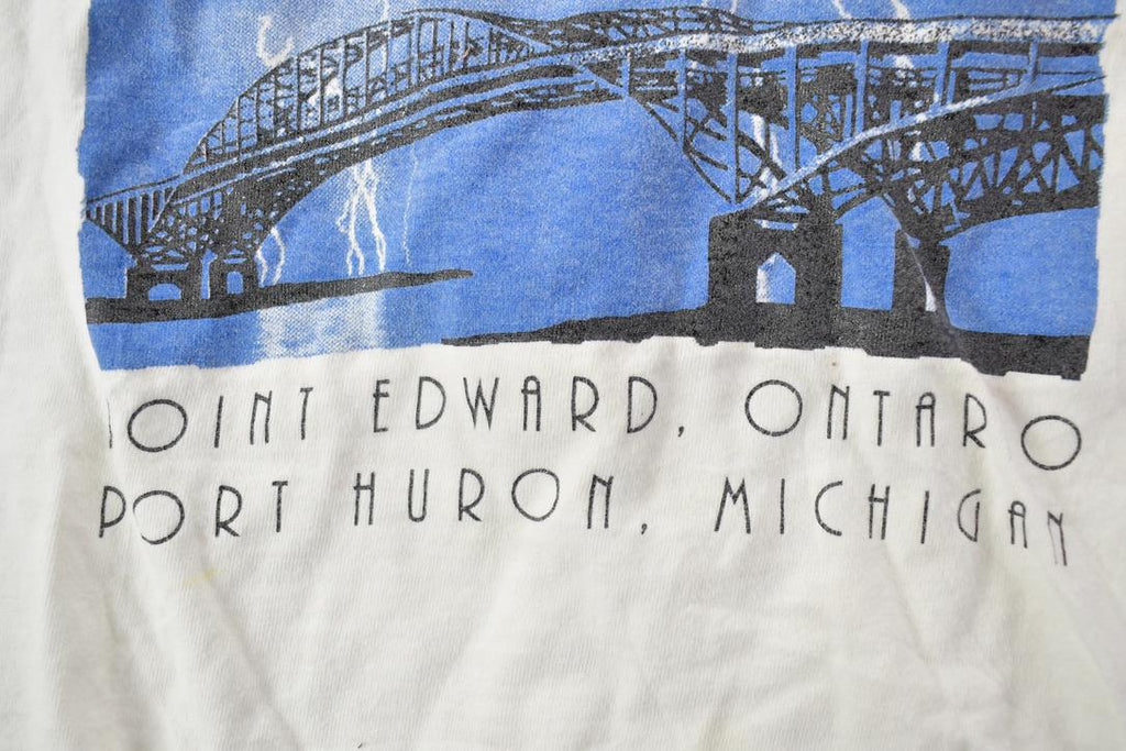 Vintage 1990s Bluewater Bridges Souvenir T-Shirt