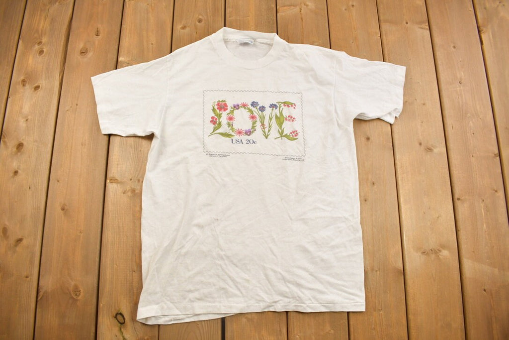 Vintage 1981 Love USA Graphic T Shirt