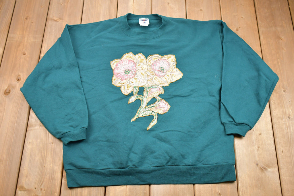 Vintage 1990s Floral Print Crewneck