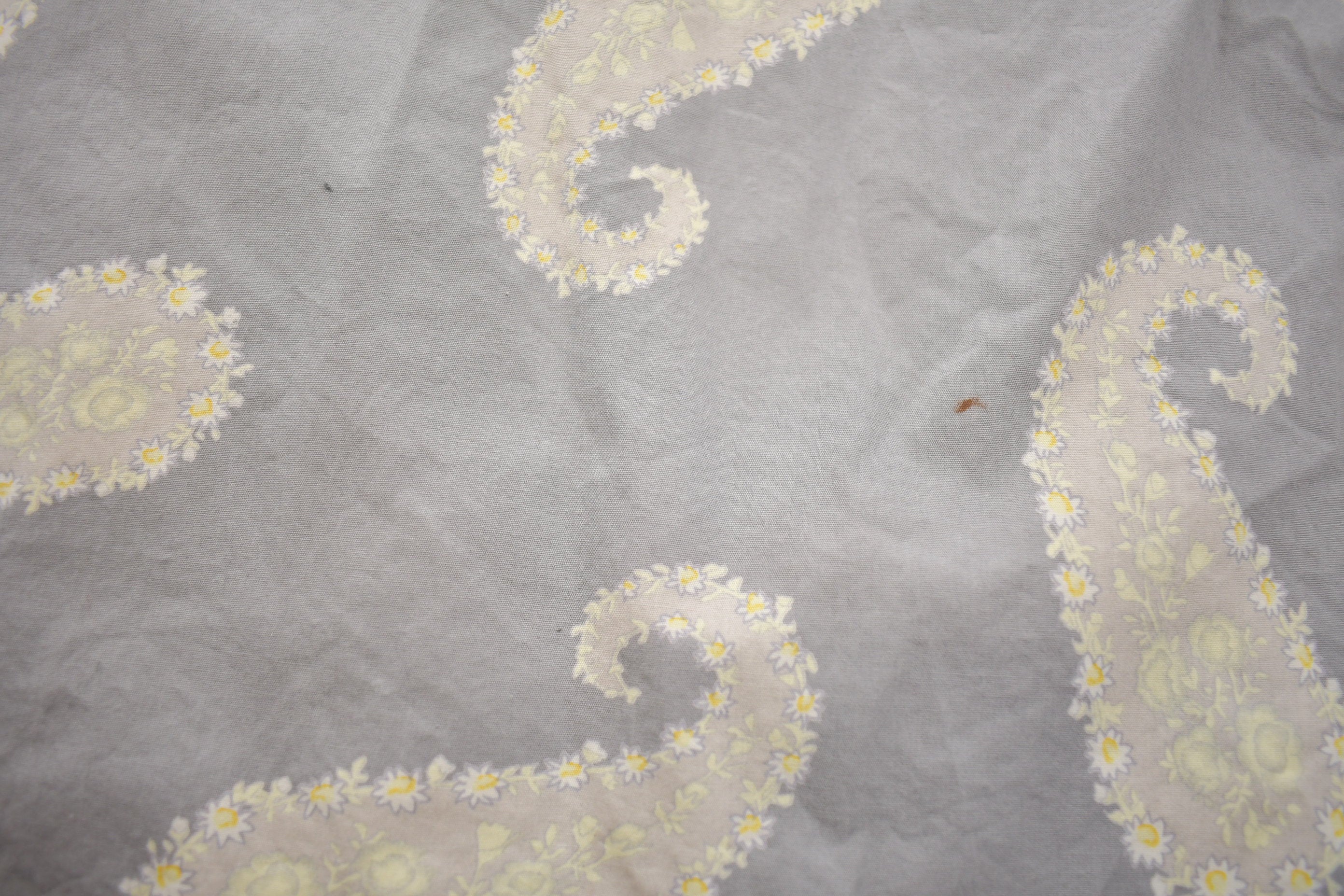 Vintage 2000s Club Monaco Button Up Shirt