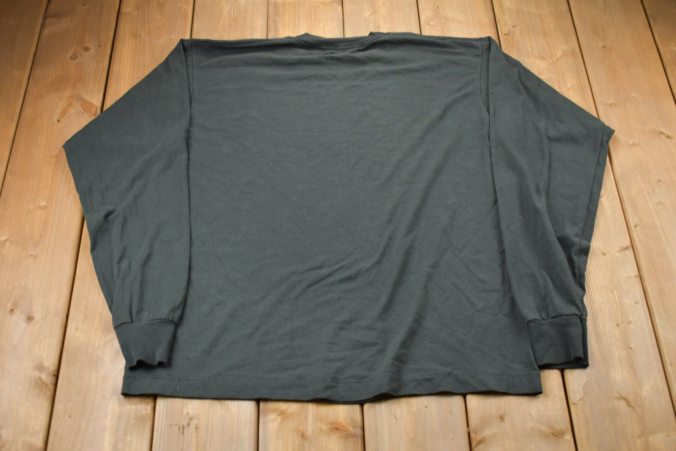 Vintage 1990s Eastwood Rocks Marquette Graphic Long Sleeve T-Shirt