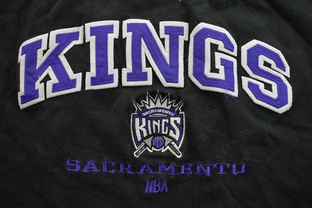 Vintage 1990s Los Angeles Kings NHL Raglan Crewneck Sweatshirt
