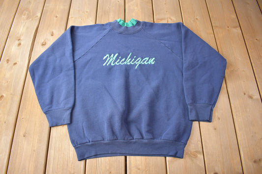 Vintage 1980s Michigan Embroidered Crewneck Sweatshirt / 80s Crewneck / Souvenir Sweater / Streetwear / Made In USA