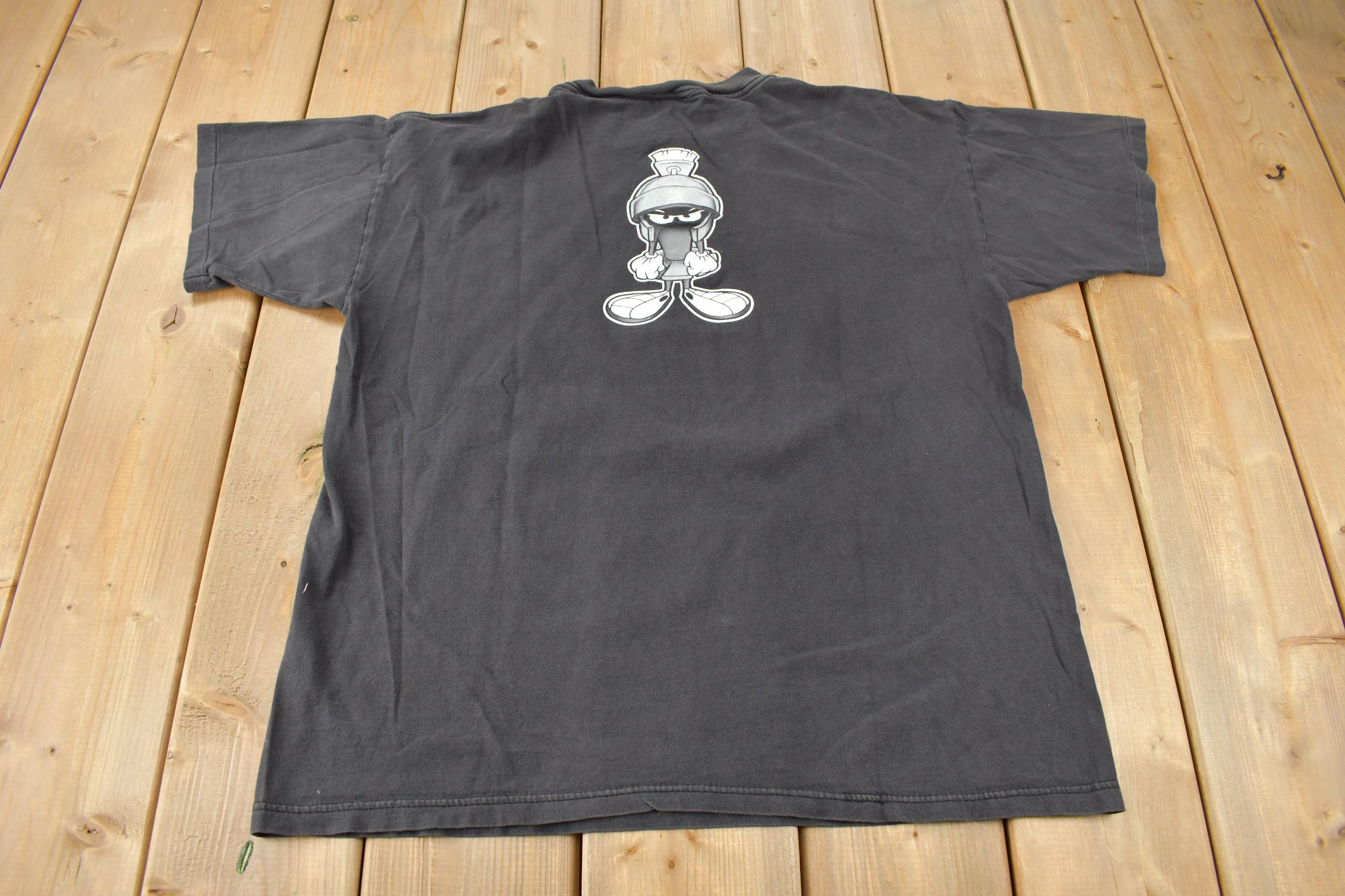 Vintage 1996 Marvin The Martian Looney Tunes Cartoon Graphic T-Shirt Made In USA Size M