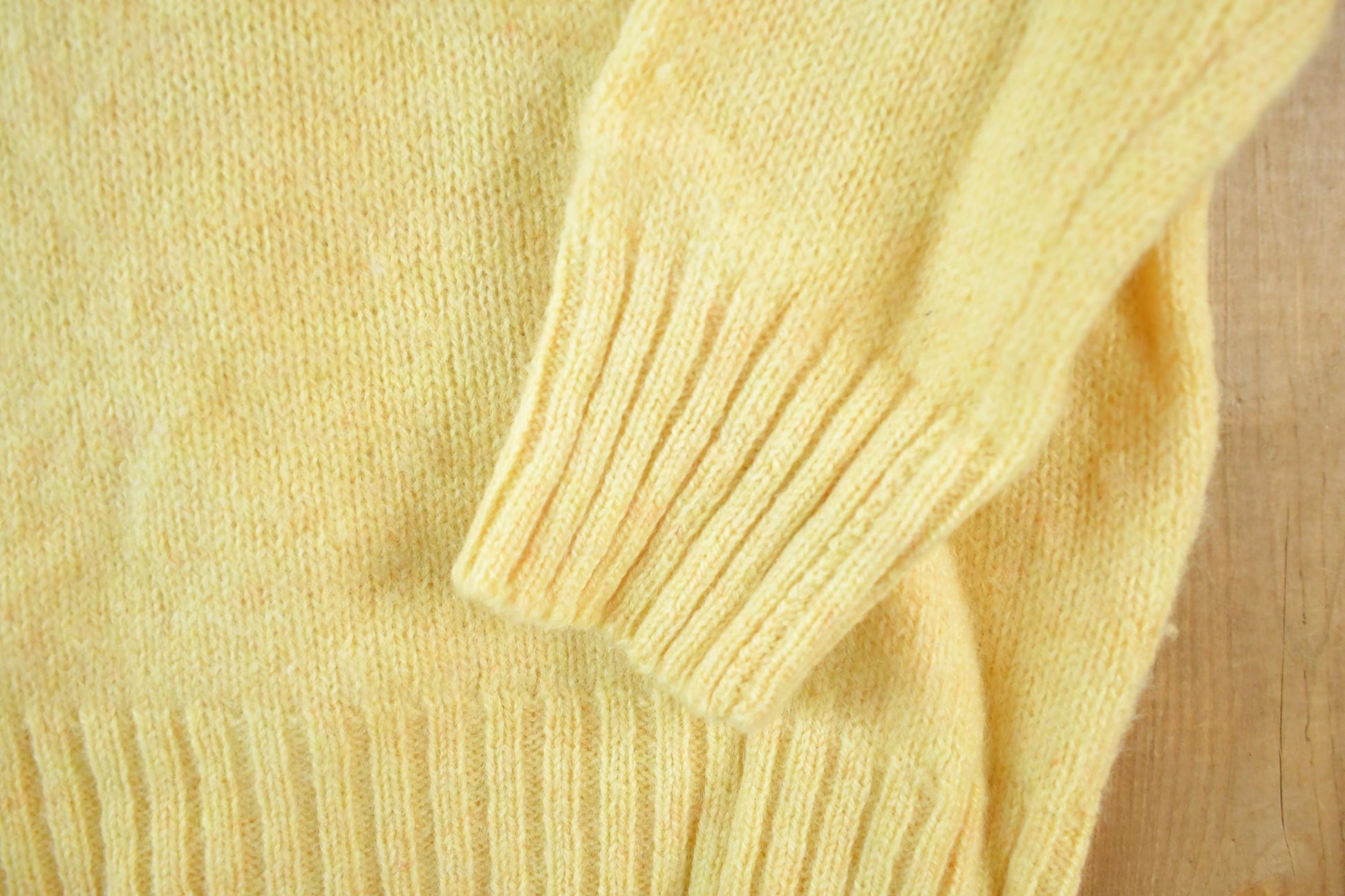 Vintage 1970s Sears The Men's Store Pure Virgin Wool Knit Sweater Mens L