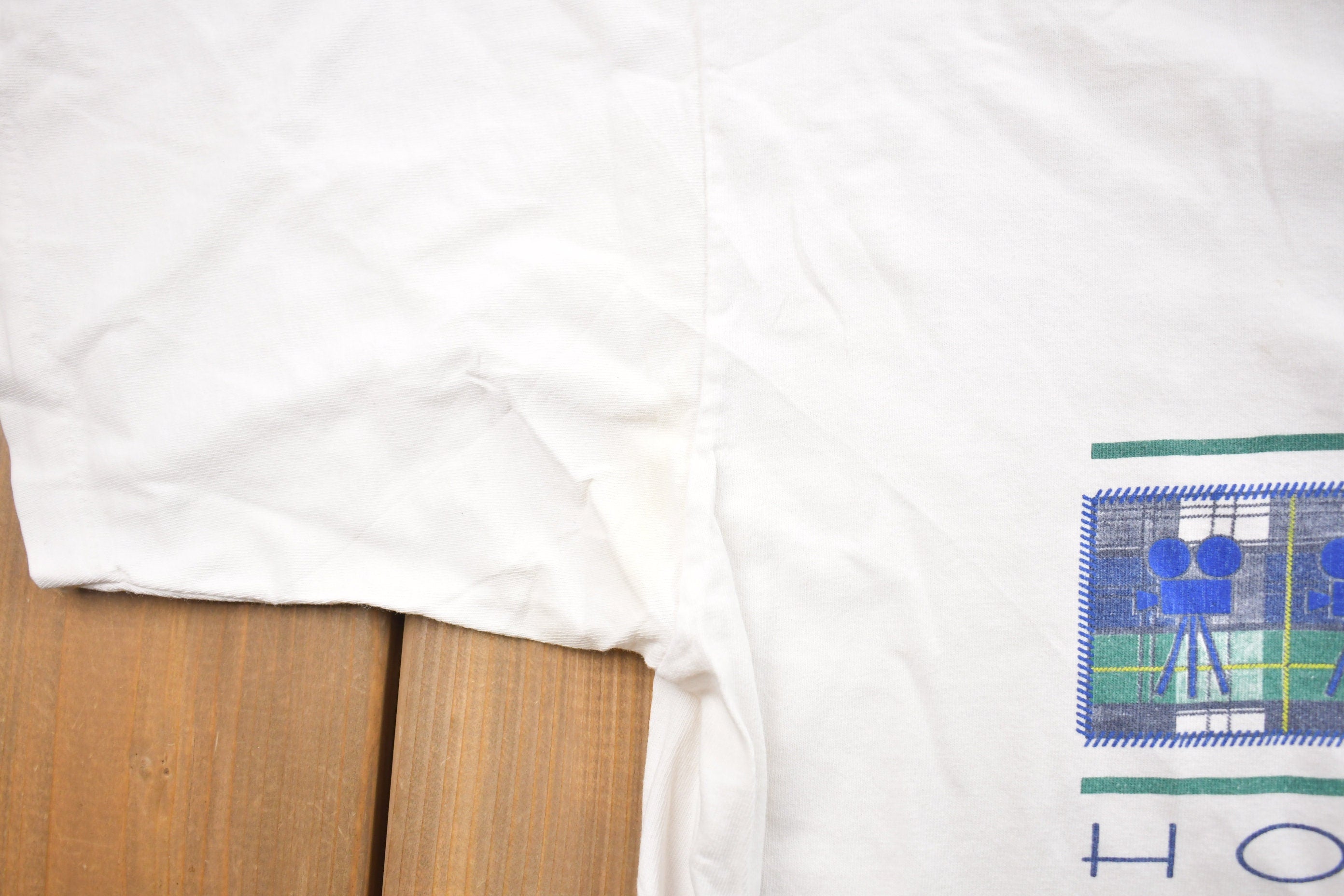 Vintage 1990s Hollywood Film Cameras Souvenir T Shirt