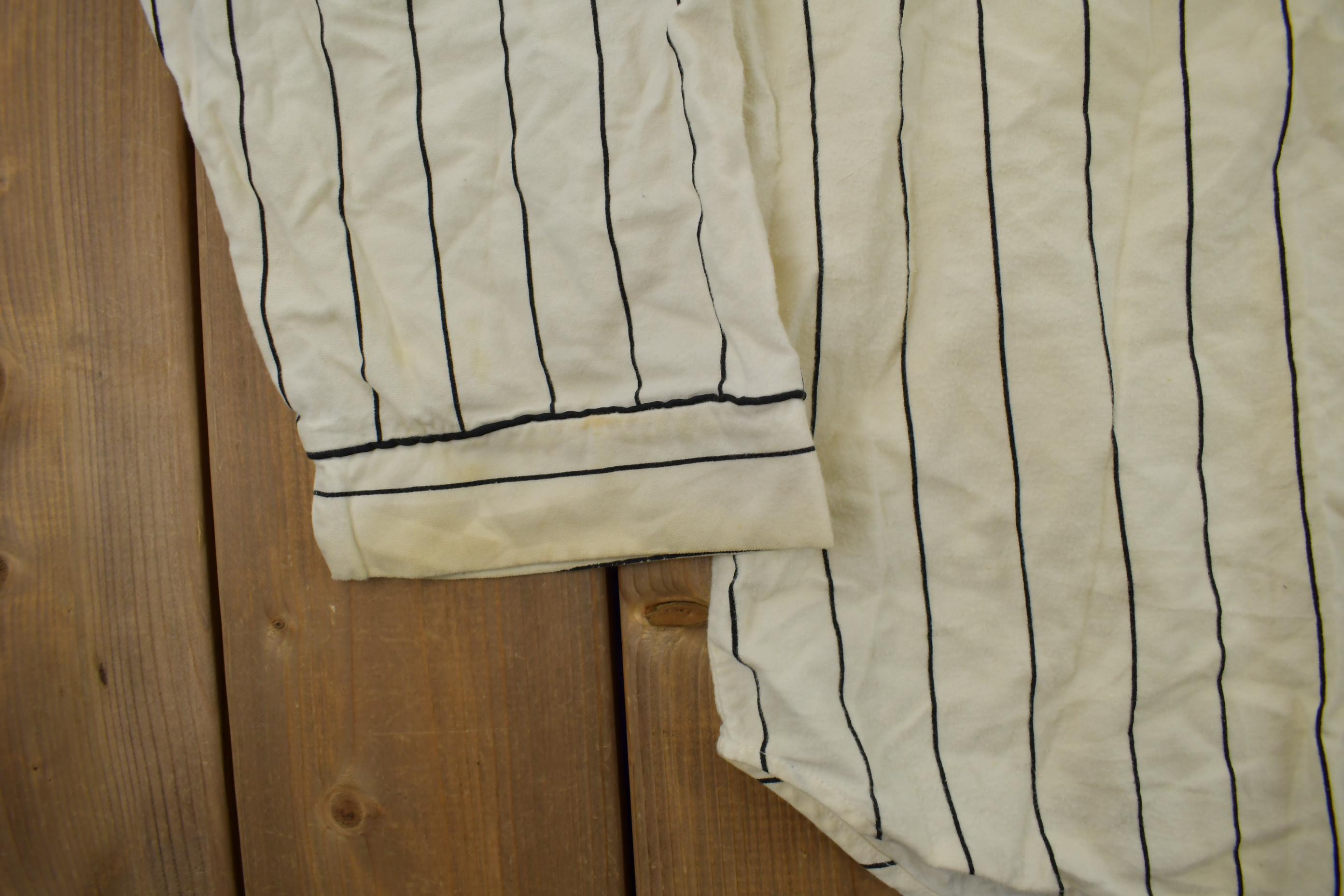Vintage 1990s Pittsburgh Steelers NFL Graphic Pajama Shirt
