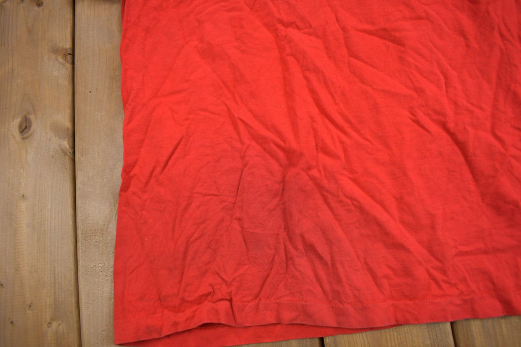 Vintage 1990s Wisconsin Badgers Basketball Collegiate T-Shirt
