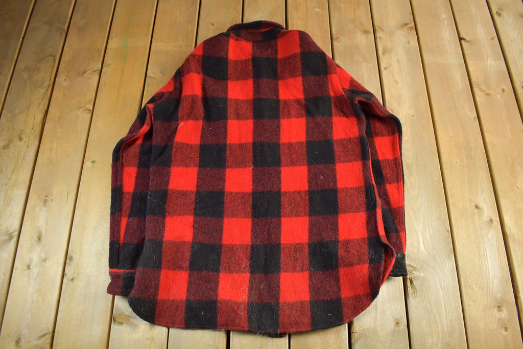 Vintage 1980s Woolrich Buffalo Plaid Flannel Button Up Shirt Men's Large