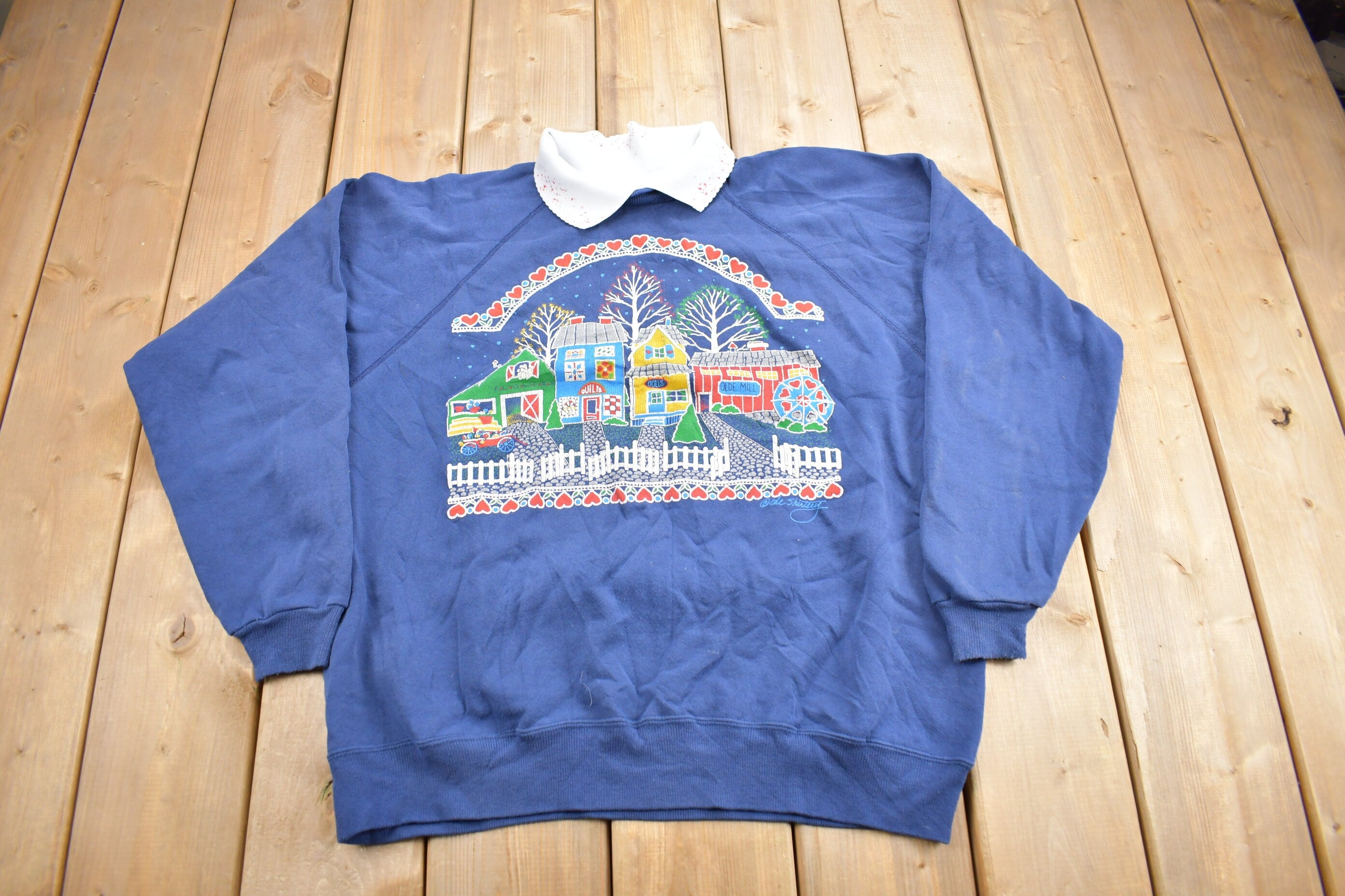 Vintage 1980s Cute Raglan Collared Crewneck Sweater