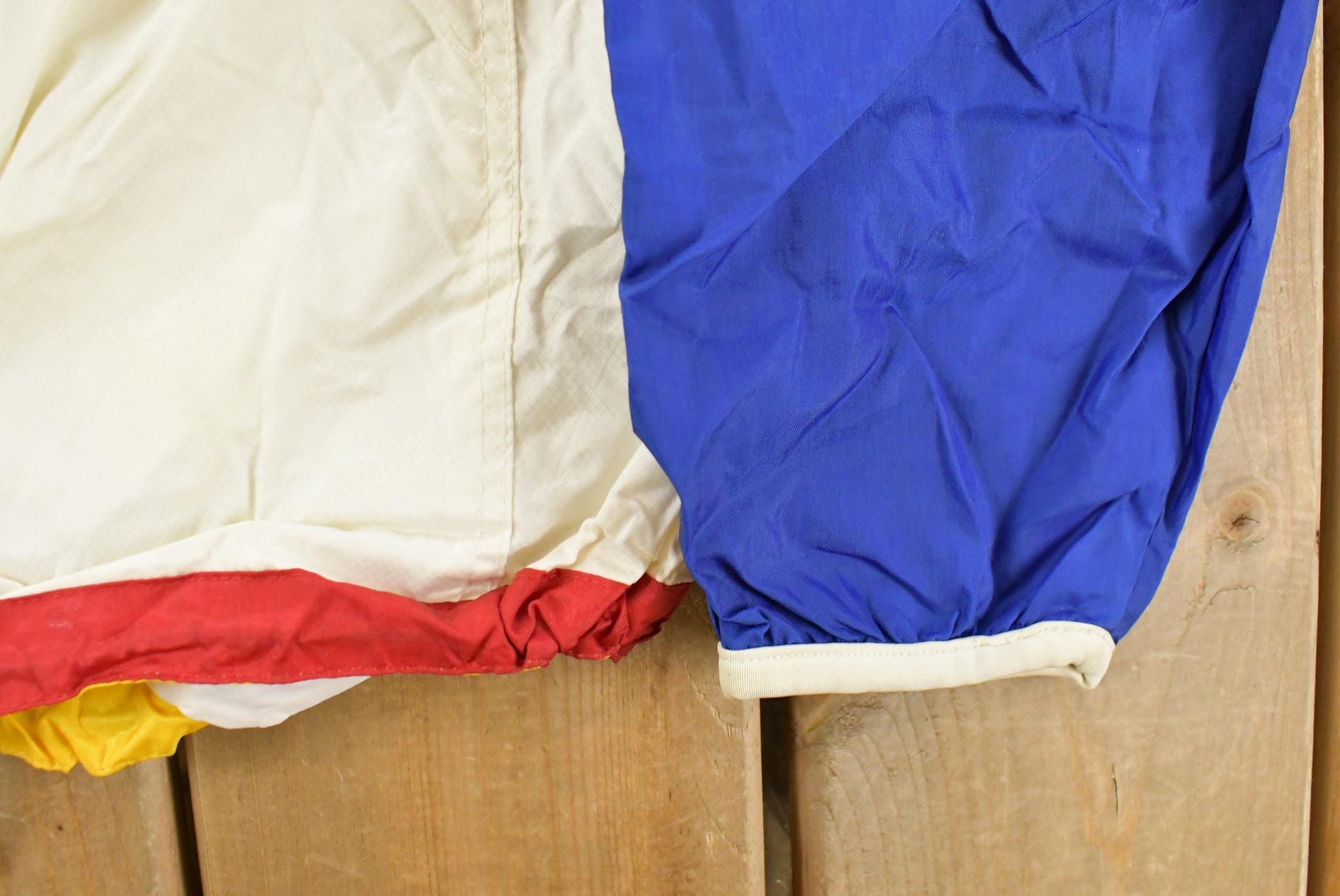 Vintage 1990s Tommy Hilfiger Anorak Windbreaker Jacket Youth XL