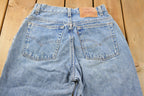 Vintage 1990s Levi's 550 Medium Wash Women's Jeans Size 30 x 27