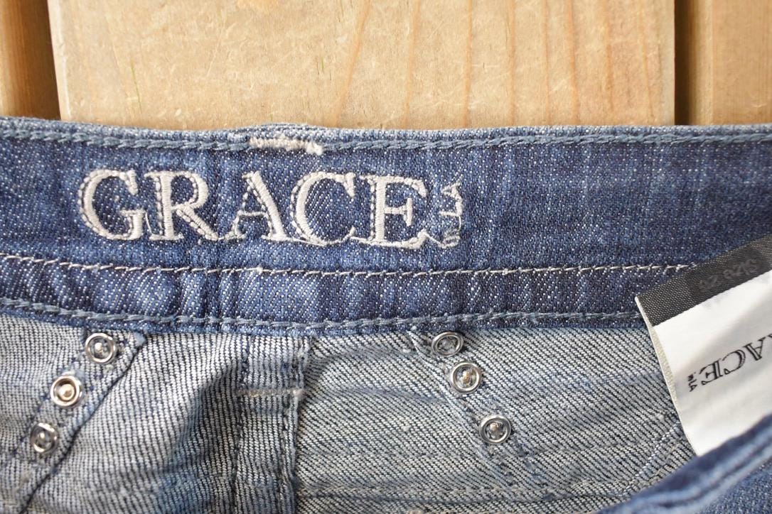 Vintage Deadstock Y2K Grace In LA Bedazzled Bootcut Low Rise Skinny Jeans Women's Size 27 x 32